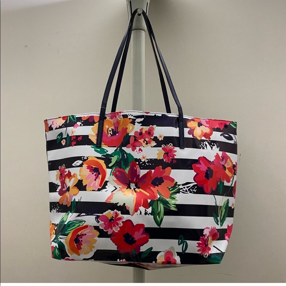 BRAND NEW TOTE BAG